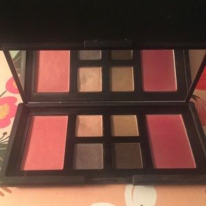 NARS Voulez-Vous Coucher Avec Moi, Ce Soir?